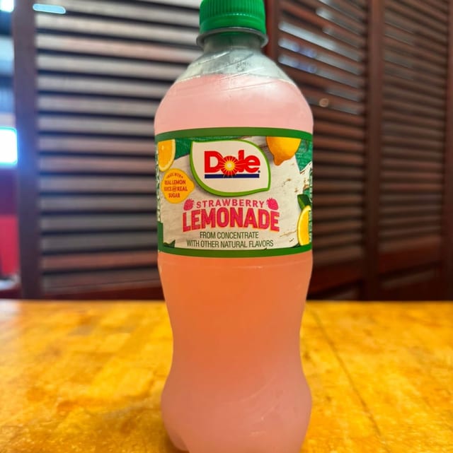 Strawberry/lemonade 20oz.