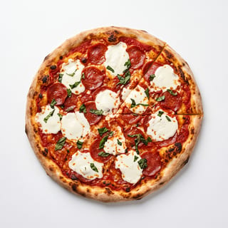 Traditional Margherita Pizza